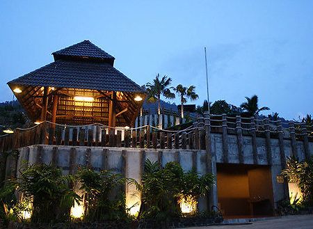 The Waterway Villa Бентонг Экстерьер фото