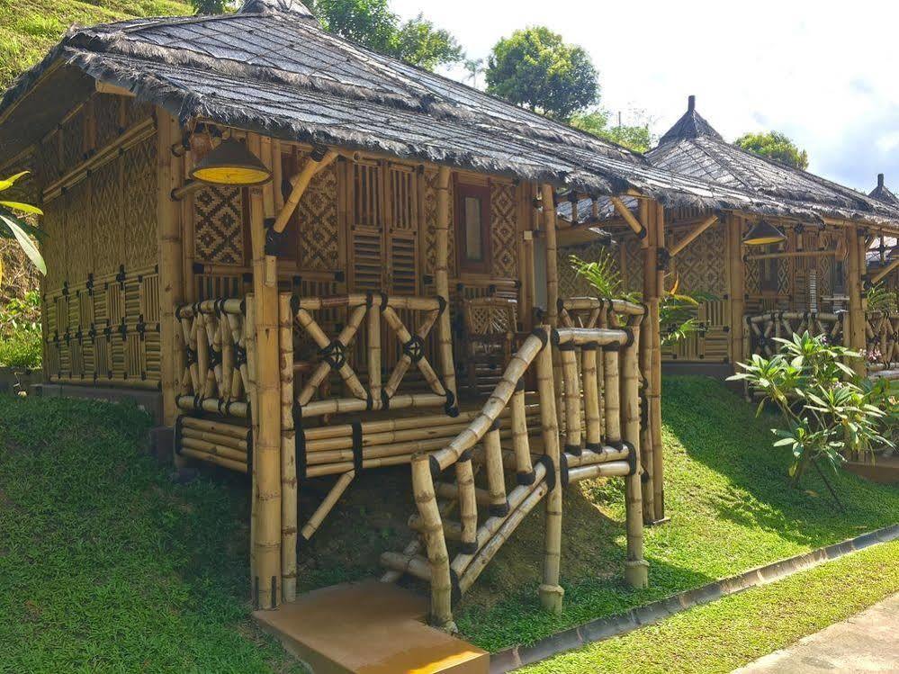 The Waterway Villa Бентонг Экстерьер фото